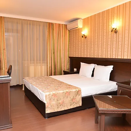 Bed and Breakfast Chateau-hotel Trendafiloff -b&b 3*